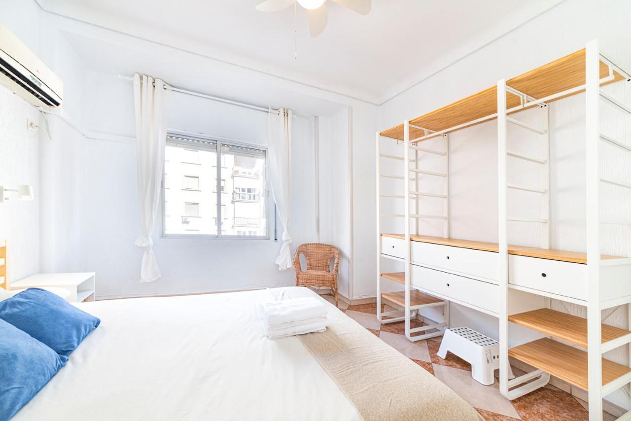 Alohamundi Plaza De Cuba Appartement Sevilla Buitenkant foto