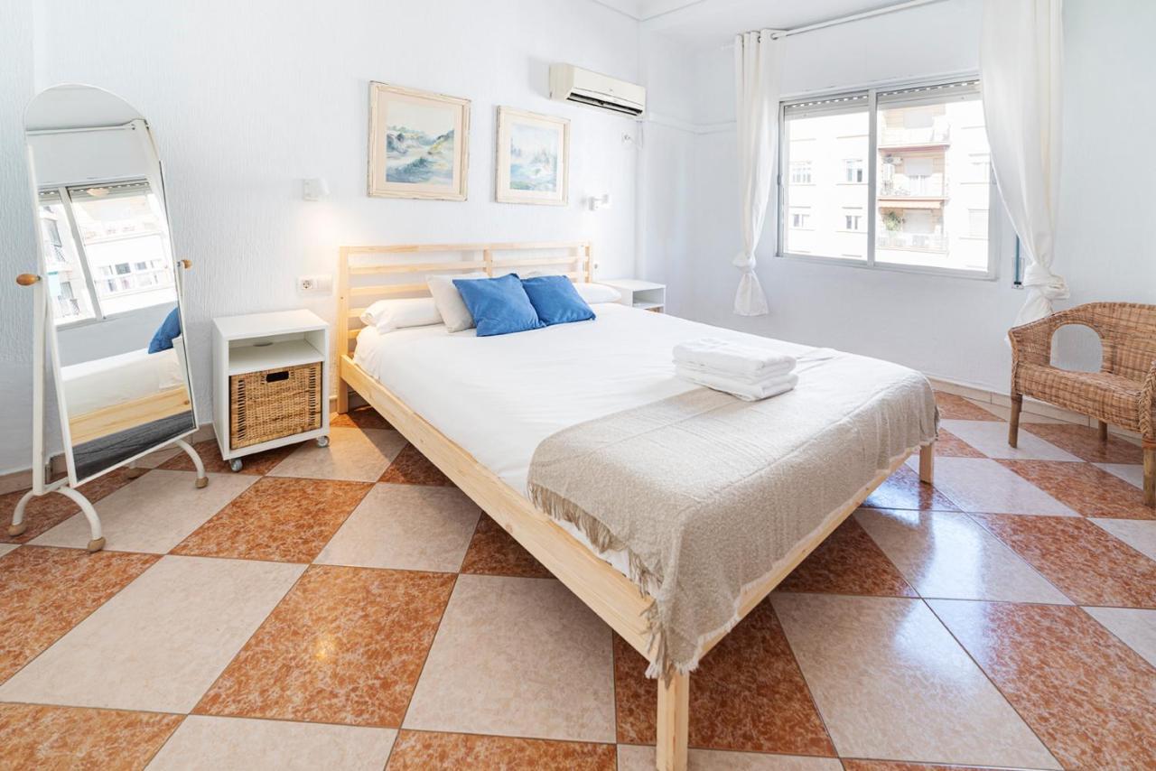 Alohamundi Plaza De Cuba Appartement Sevilla Buitenkant foto